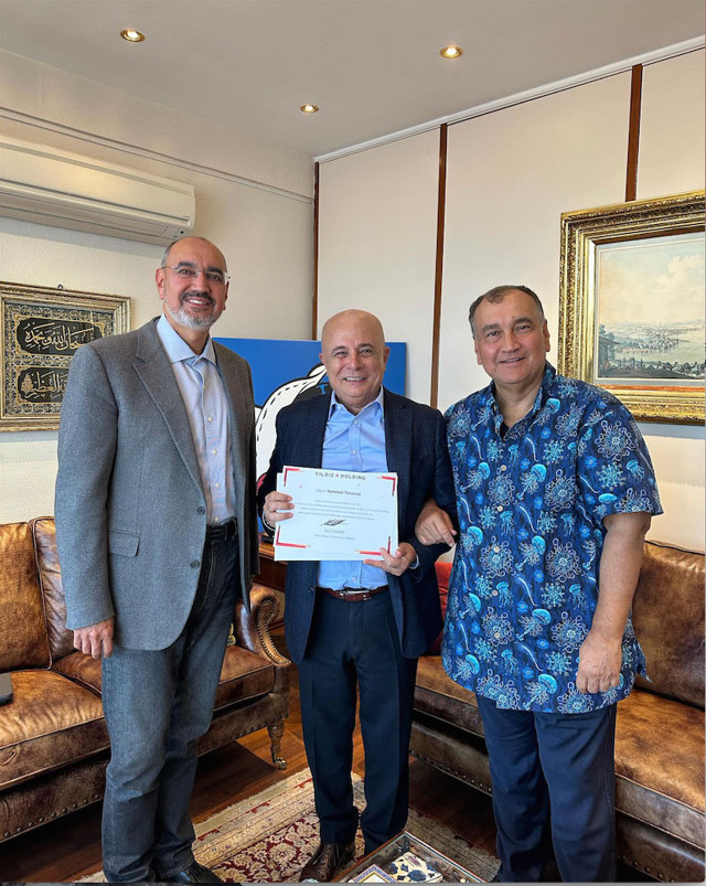 Yıldız Holding’e 'En iyi işveren' sertifikası verildi - Resim: 0