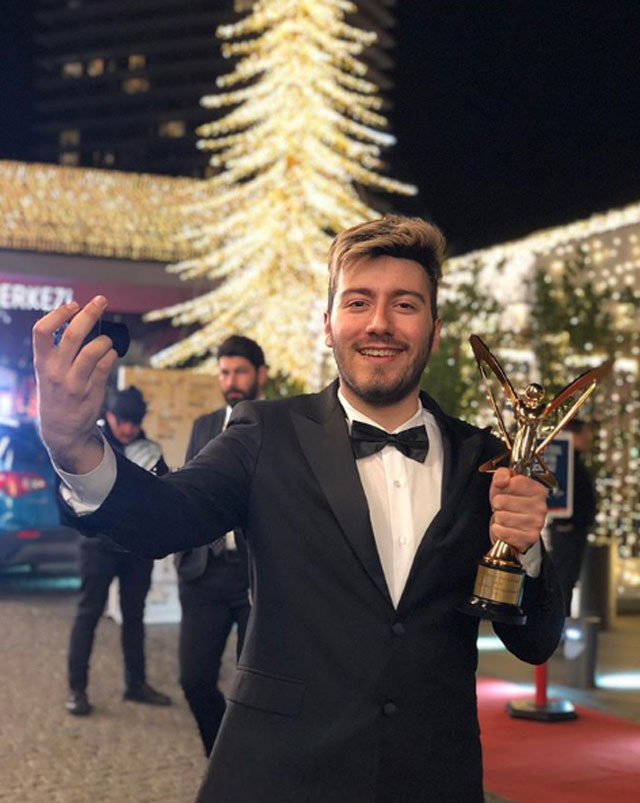 Enes Batur gerçekten servet mi kazanıyor parasını bakın nasıl yönetiyormuş - Resim: 3