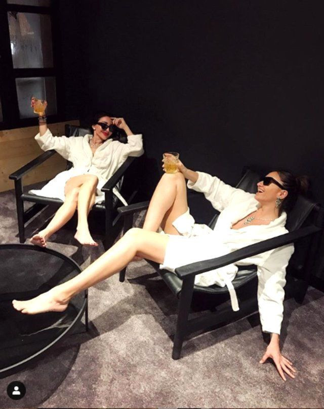 Eda Taşpınar'ın mini elbiseyli yaptığı paylaşım! Fena... - Resim: 3