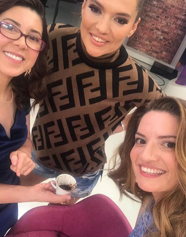 Demet Akalın Kanal D'de İrem Derici'yi  bombaladı Okan Kurt'a yeşil ışık yaktı  - Resim: 2