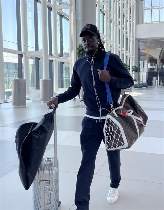 Başakşehir'in yeni transferi Bertrand Traore İstanbul'da - Resim: 0