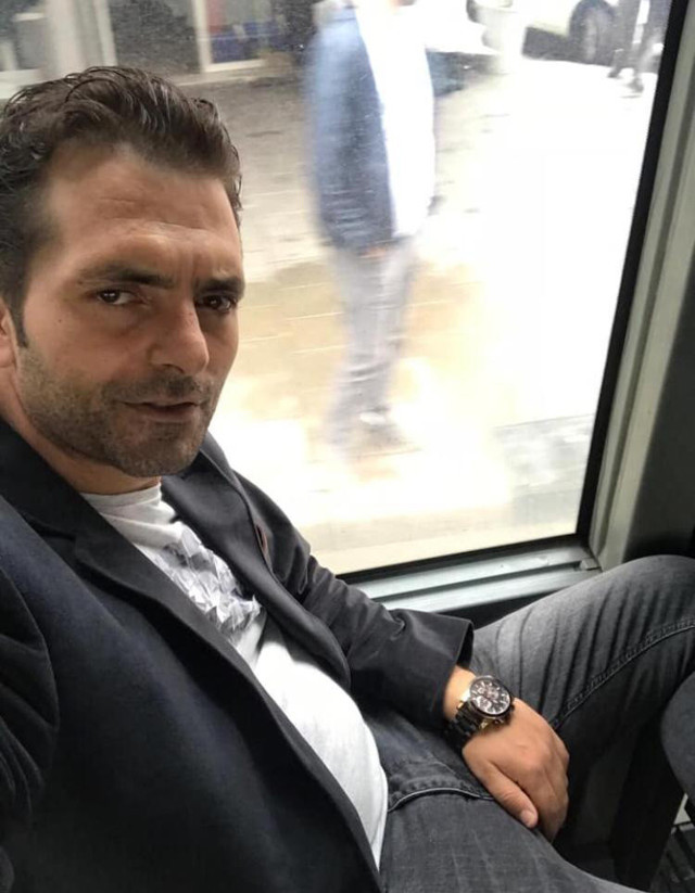 İzmir Çiğli'de polis memuru ve kız arkadaşı evde ölü bulundu - Resim: 0