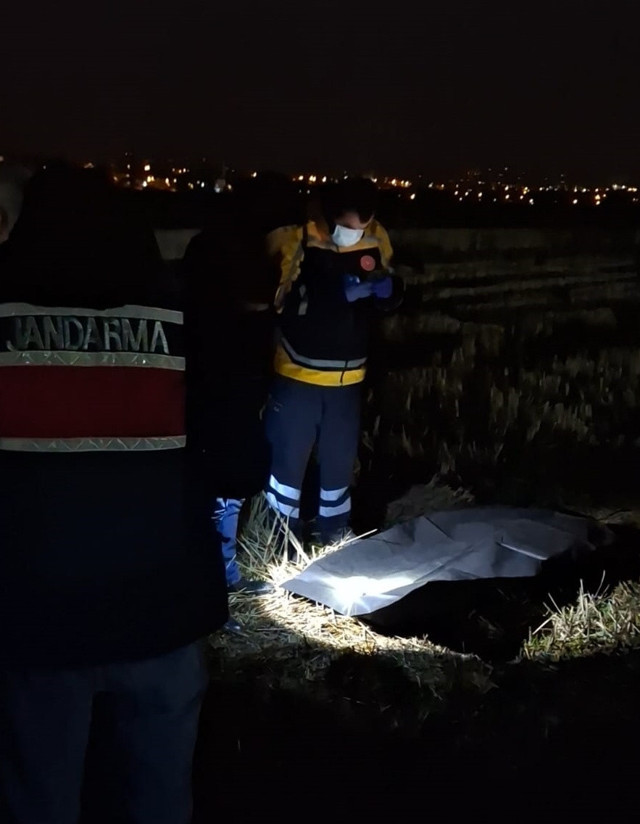 Samsun'da kayıp ihbarı yapılan yaşlı kişi tarlada ölü bulundu - Resim: 0