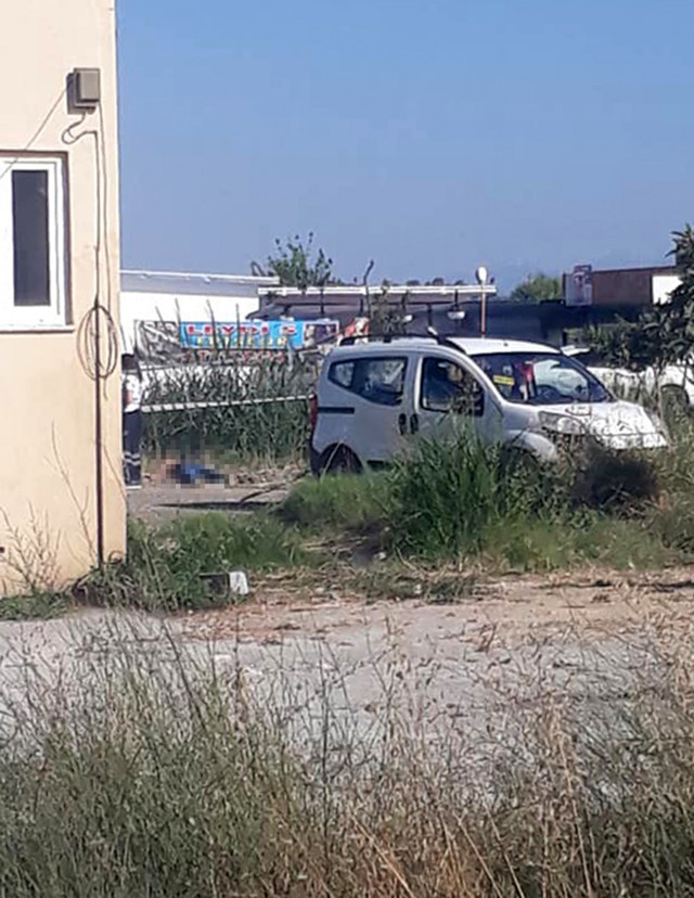 Antalya'da kadın cinayeti! Kıskandığı sevgiliye 20 bıçak darbesi - Resim: 0