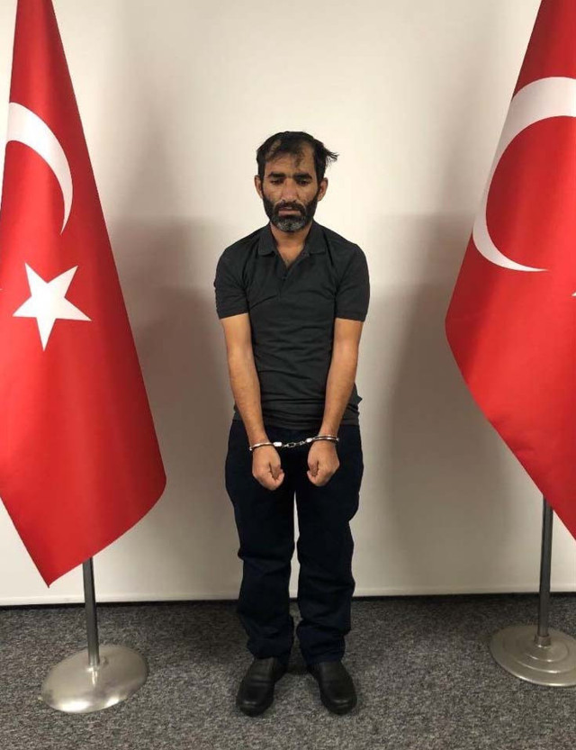 MİT yurt dışından paketleyip getirdi! Binbaşı Kulaksız'ı eşinin yanında haince şehit etmişlerdi - Resim: 0