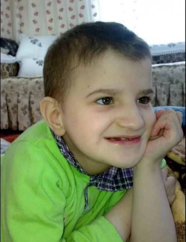 Kayseri’de 17 yaşındaki engelli genç, koronavirüse yenik düştü - Resim: 0