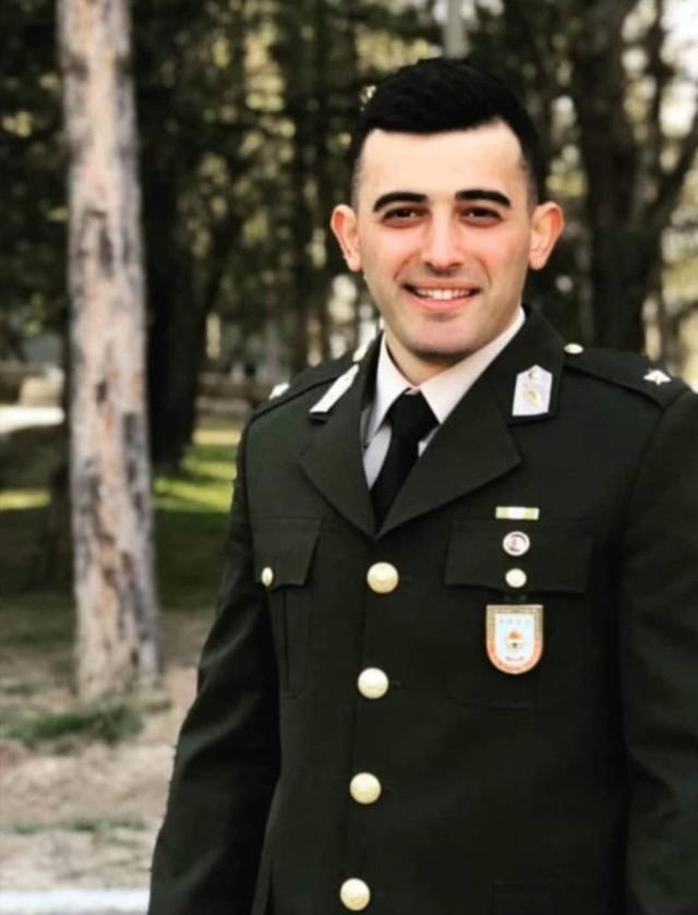 Şehit teğmenin son görüntüleri ortaya çıktı! Uçak saldırısında ucuz kurtulduk - Resim: 0
