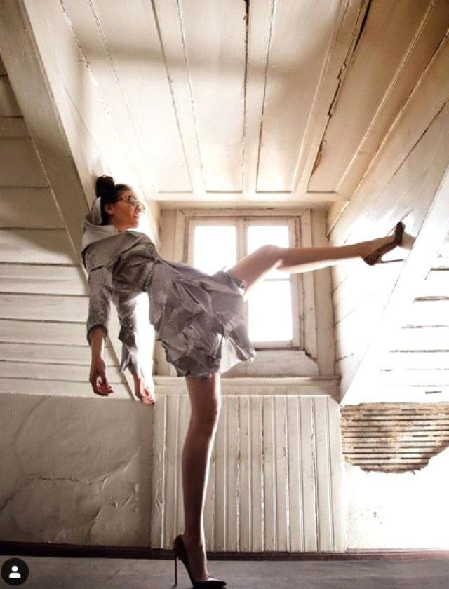 Eda Taşpınar'ın mini elbiseyli yaptığı paylaşım! Fena... - Resim: 4