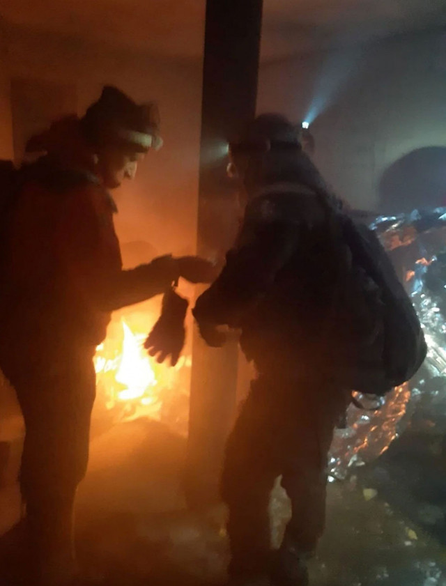 Uludağ'da kaybolan 3 amatör dağcı 14 saat sonra kurtarıldı! Kıyafetlerini yakarak ısındılar - Resim: 2