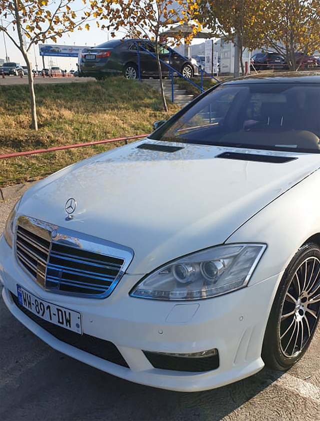 Rasim Ozan Kütahyalı’ya ‘Jaguar’ ve Mercedes davası! 'Polis korumasında olduğu için...' - Resim: 0