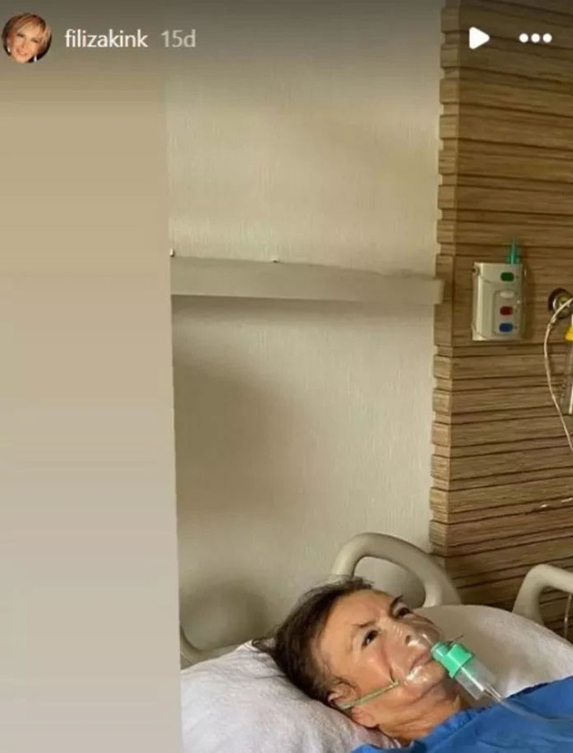 Ünlü oyuncu Filiz Akın hastaneye kaldırıldı - Resim: 0