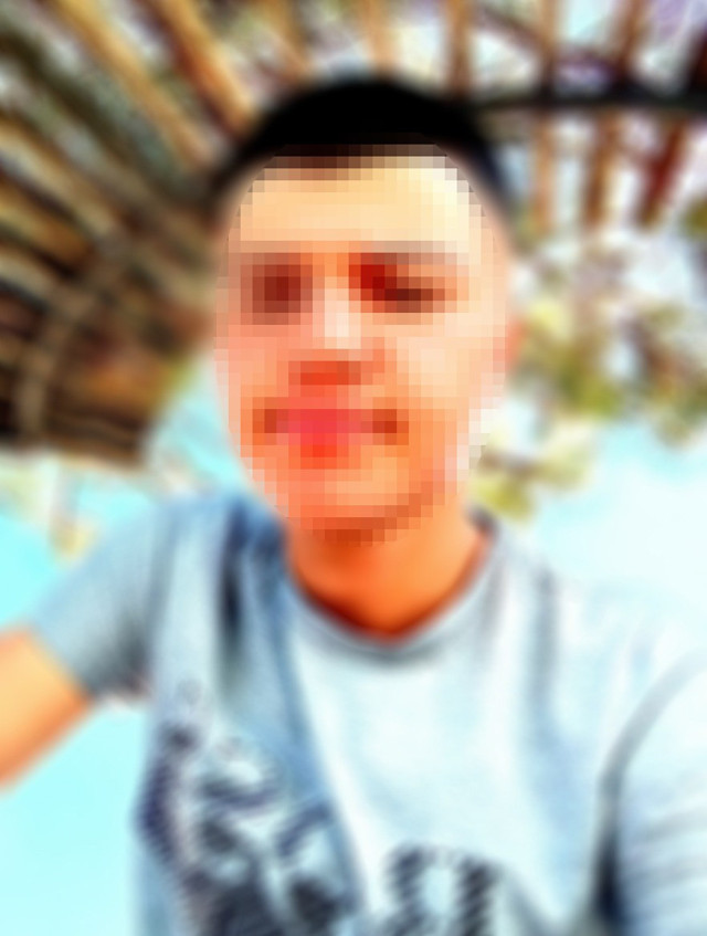 Elazığ'da okul bahçesinde dehşet! Lise öğrencisi kalbinden bıçaklayarak öldürdü - Resim: 1