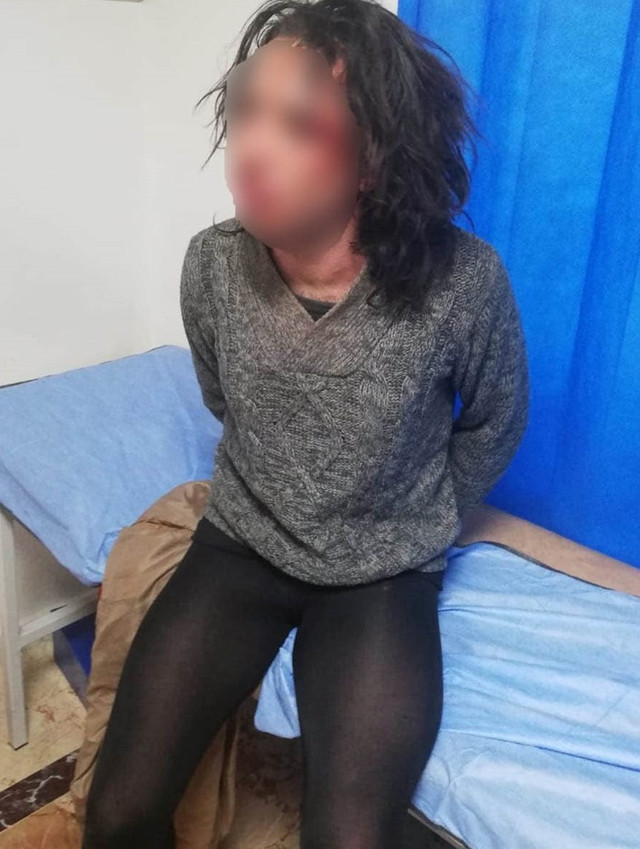 Gaziantep'te cocuğa taciz şüphelisini dövüp polise teslim ettiler - Resim: 0