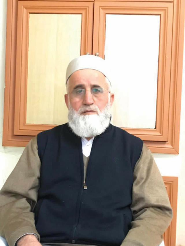 Bitlis'te Molla Salih Turgut Ermenilerin süngülediği bu kitabı saklıyor - Resim: 0