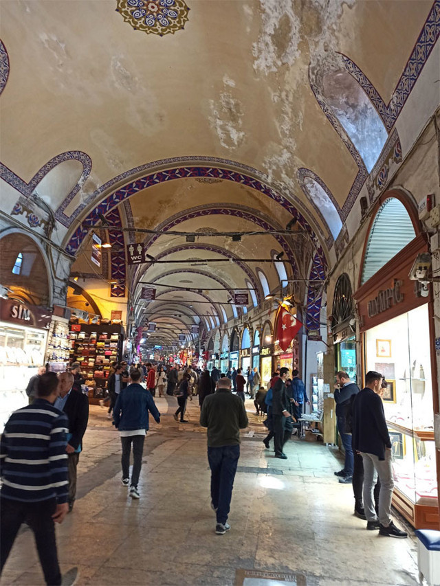 Koronavirüslü hasta 'Kapalıçarşı esnafı' denildi açıklama geldi - Resim: 0