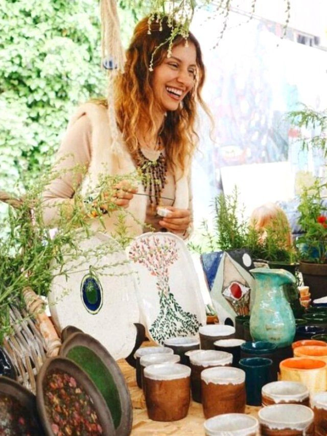 Hepsi grubunun güzel üyesi Yasemin Yürük'ün bikinili direk dansı videosu olay oldu - Resim: 2