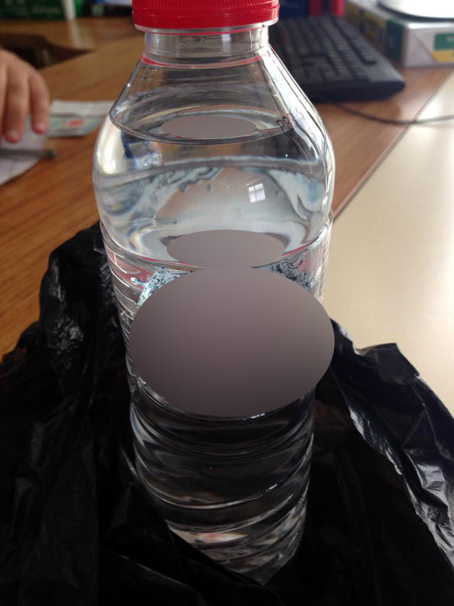 Büyükçekmece'de sınava giren torununa aldığı su şişesinden alkol çıktı - Resim: 0