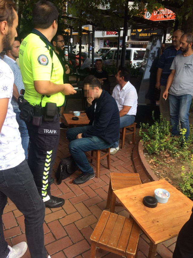 Kocaeli'de kadınların etek altı fotoğrafını çeken sapık yakalandı - Resim: 0