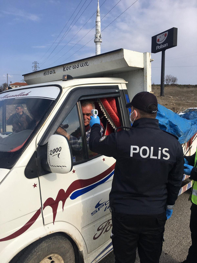 'Koronavirüs var' diye ismi açıklanan ilk şehir Kastamonu oldu giriş çıkışlara denetim - Resim: 0