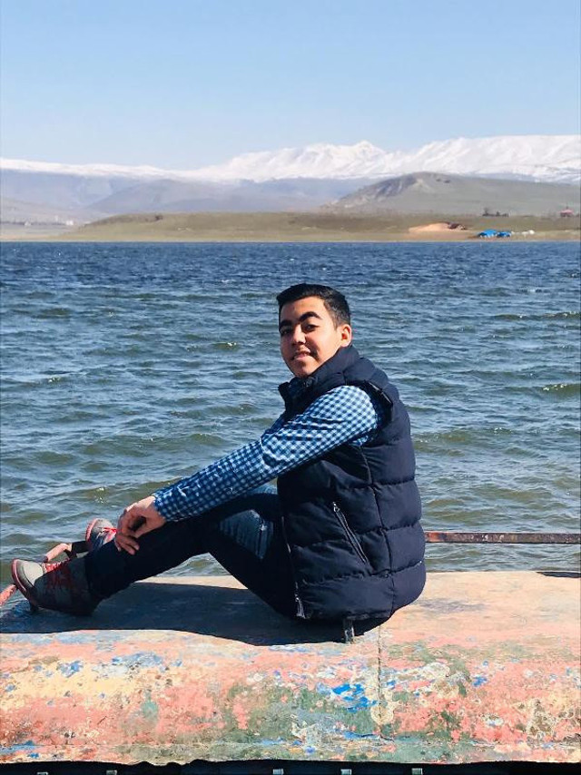 Türkiye'deki koronadan en genç ölüm! İkizleri korona ayırdı aile cenazeye gidemedi - Resim: 1