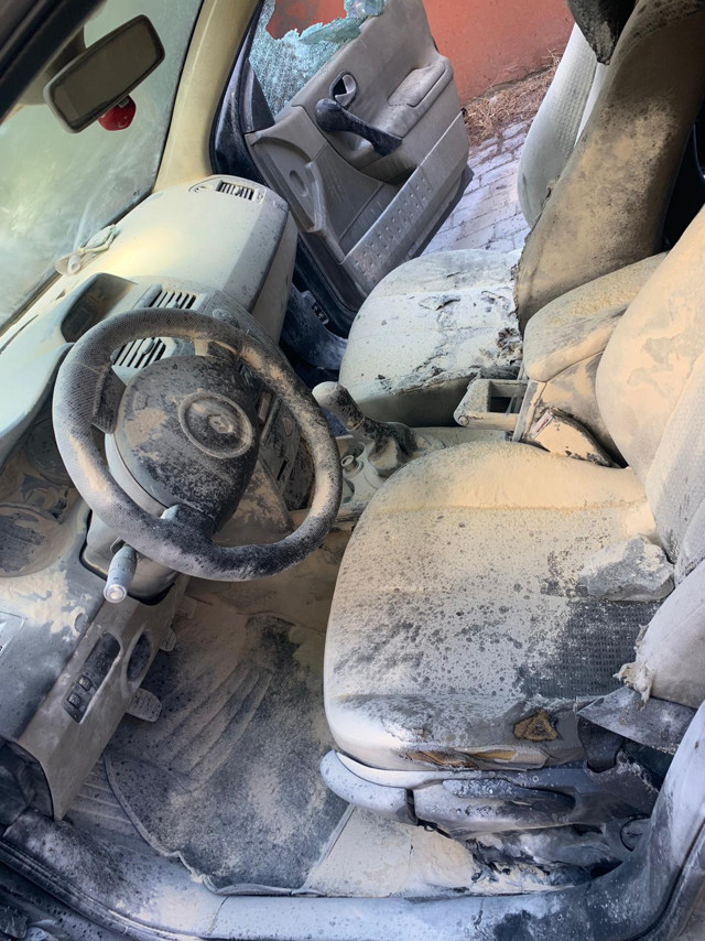 İstanbul'da işten çıkarıldığını öğrenince şirket aracına patladı - Resim: 0