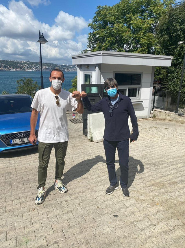 Vedat Muriç'ten veda paylaşımı! Rıdvan Dilmen detayına dikkat - Resim: 1