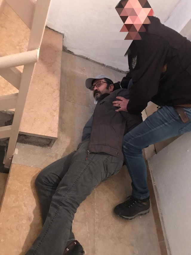 Bank Asya kurucu ortaklarından FETÖ firarisi Kamil Yavuz M. sahte kimlikle yakalandı - Resim: 0