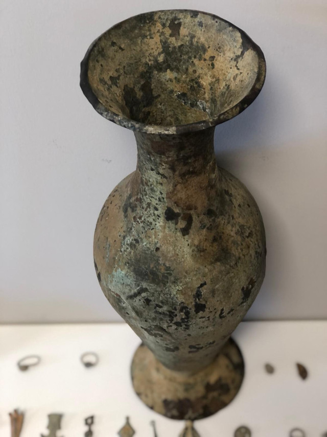 Hepsi Antalya'da ele geçirildi! Paha biçilemez eserler süpürge kutusundan çıktı - Resim: 2