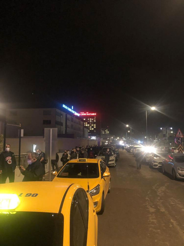 Sağlık Bakanı Fahrettin Koca duyurdu Ankaralılar gece yarısı kuyruğa girdi - Resim: 1