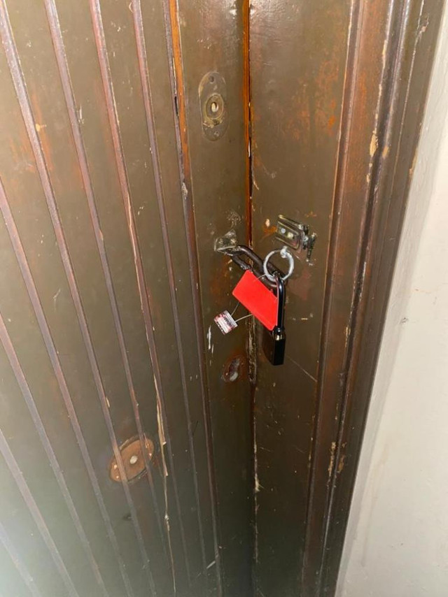 Kağıthane'de manzara polisi bile şoke etti! Metruk binayı pavyona çevirmişler - Resim: 1