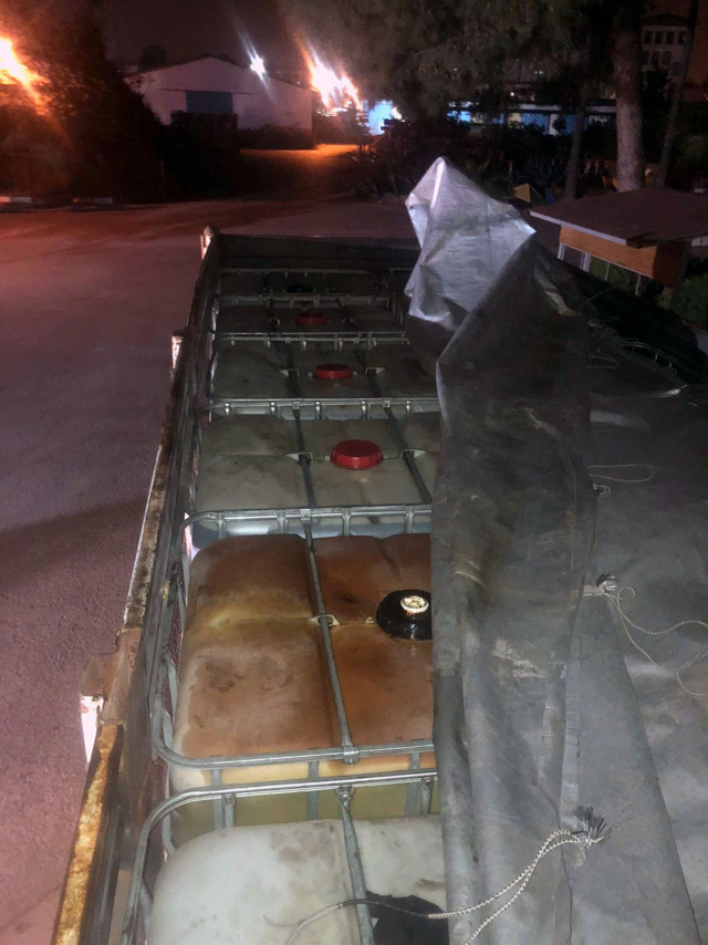 Adana’daki operasyonda 36 bin litre kaçak akaryakıta el konuldu - Resim: 1