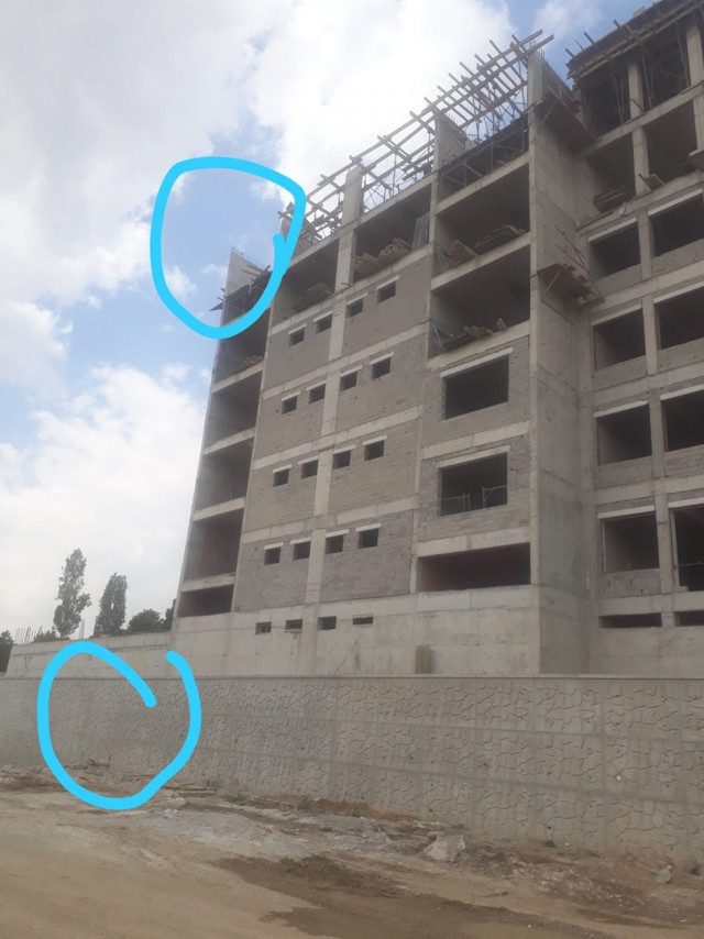 Ankara'da okul inşaatında iskele çöktü: 2 işçi öldü - Resim: 0