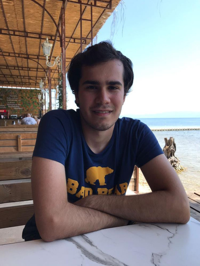 TYT Türkiye birincisi Ali Eren Çakıcılı: 4 buçuk yıl çalışarak başarılı oldum - Resim: 0