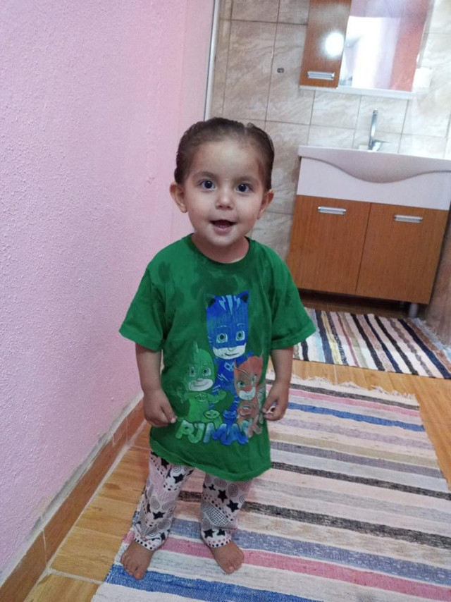 Mersin'de telefonda haberi alan koca şok oldu! 29 yaşındaki genç anne ve kızı kayıp - Resim: 0