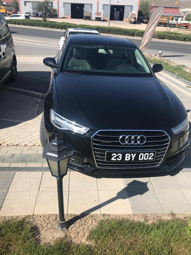 Başkan Yılmaz'dan ilginç lüks makam aracı savunması: Şahin alacak değiliz ya.. - Resim: 0