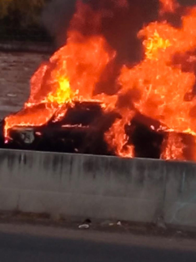 Kan donduran cinayet: Aracın bagajında 2 kadın yakılarak öldürüldü - Resim: 1