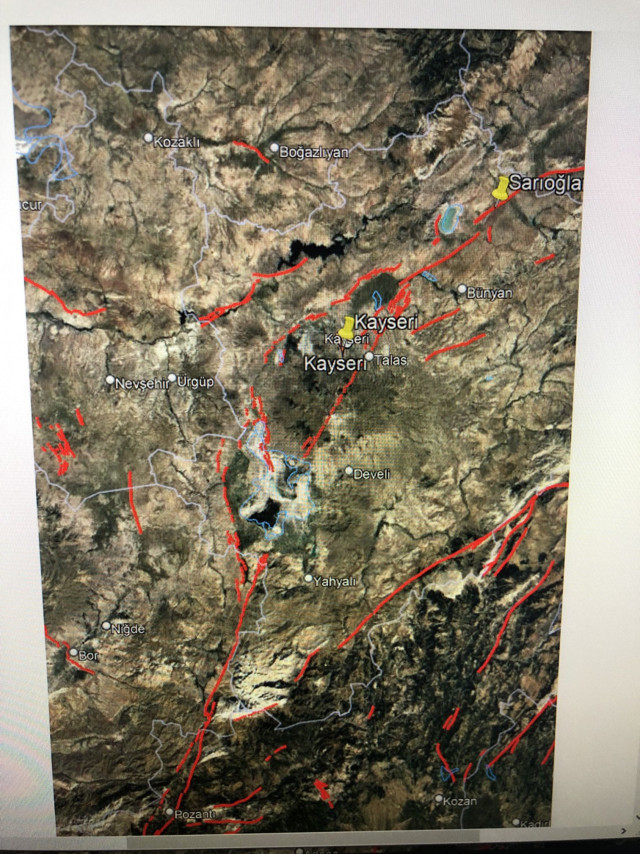 Deprem Uzmanı Profesör Naci Görür'den Kayseri depremi için açıklama - Resim: 0