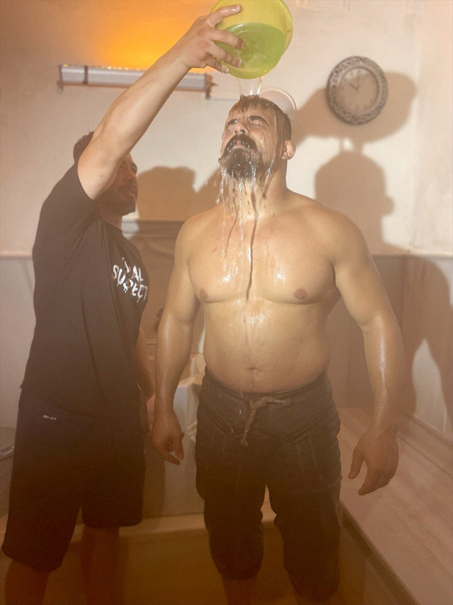 Başpehlivan Cengizhan Şimşek "hamam" ritüelini sürdürdü - Resim: 1