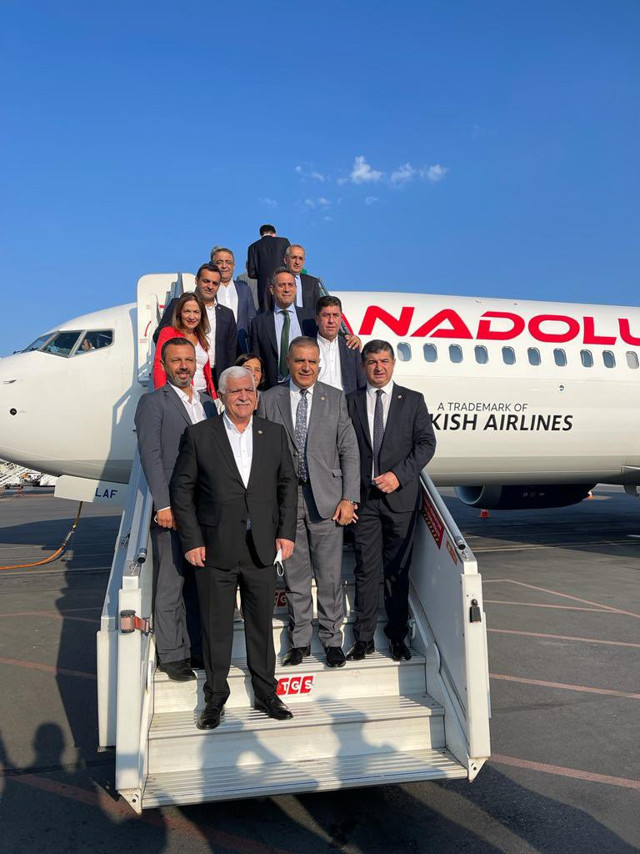 Kemal Kılıçdaroğlu grup toplantısını 'Geliyor gelmekte olan' diye bitirdi Yemezler efendim görüşmem - Resim: 2