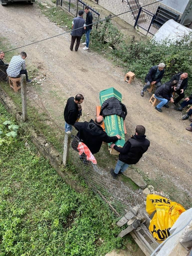 Karşımda sigara içiyor diye damadını kalbinden bıçakladı! En başında 'mezarını nerden istersin' diye sormuş - Resim: 4