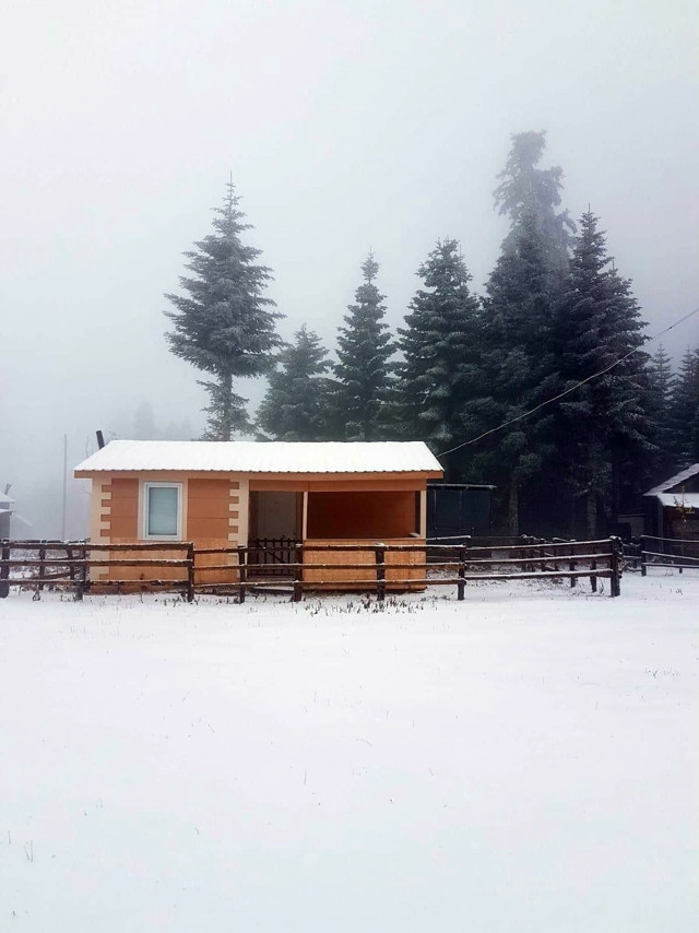 İstanbul'a 2 saatlik mesafede! Sakarya bembeyaz oldu kar kapıda - Resim: 0