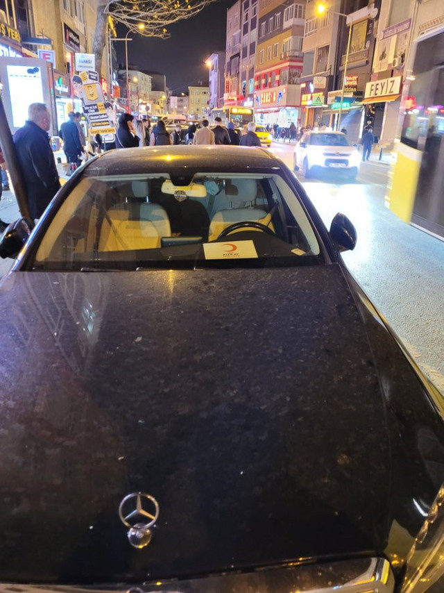 Kızılay Başkanı Kerem Kınık ne kadar maaş alıyor? Kızılay yöneticilerinin lüks araç merakı - Resim: 2