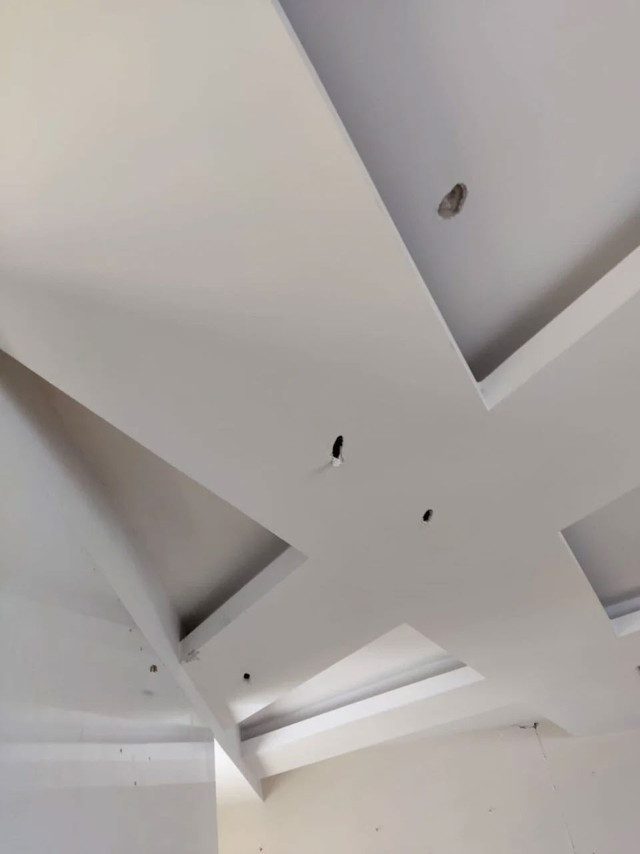 AK Parti Çukurova İlçe Başkanlığına uzun namlulu silahlı saldırı - Resim: 1