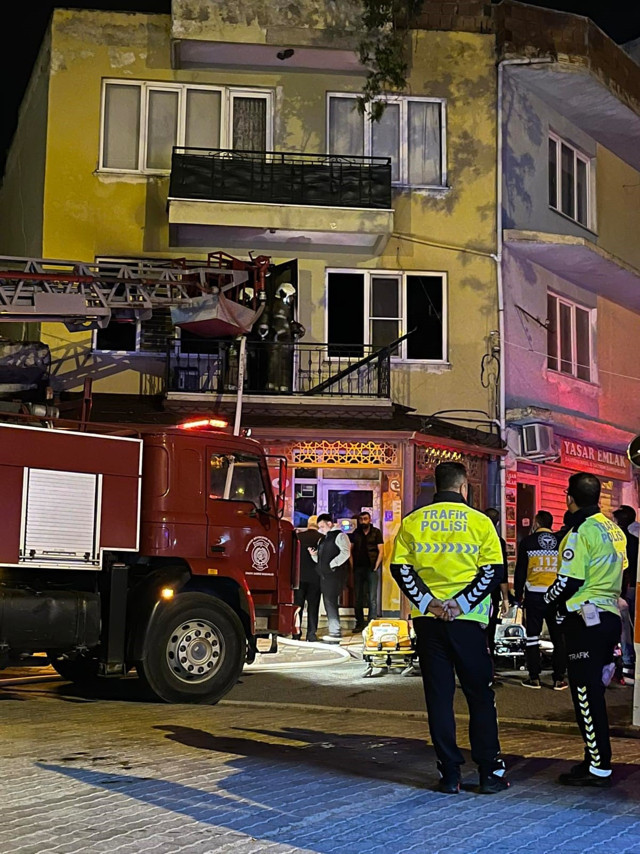 Balıkesir'de kızını kurtarmak isterken ikisi de hayatını kaybetti - Resim: 1