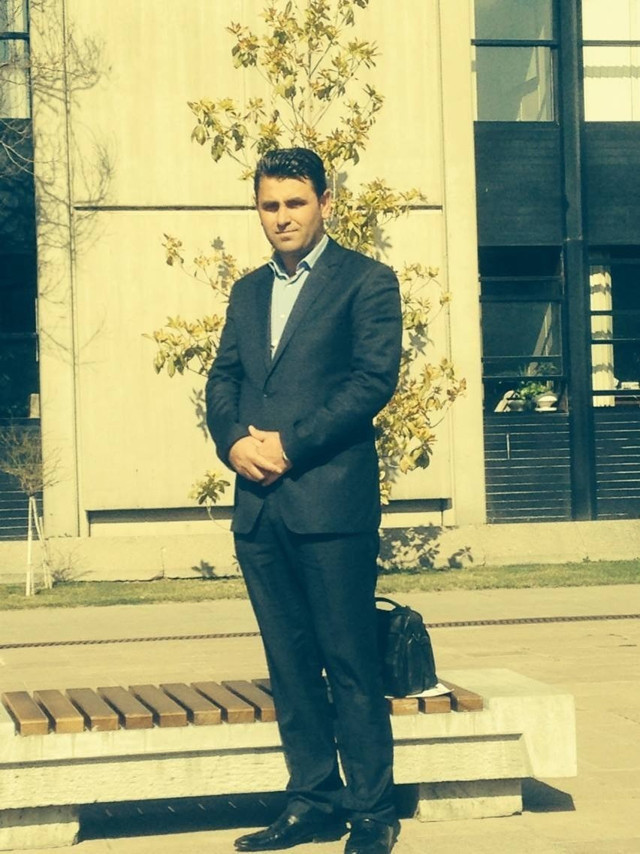 Diyarbakır’da babasını öldüren 14 yaşındaki çocuk tutuklandı - Resim: 0