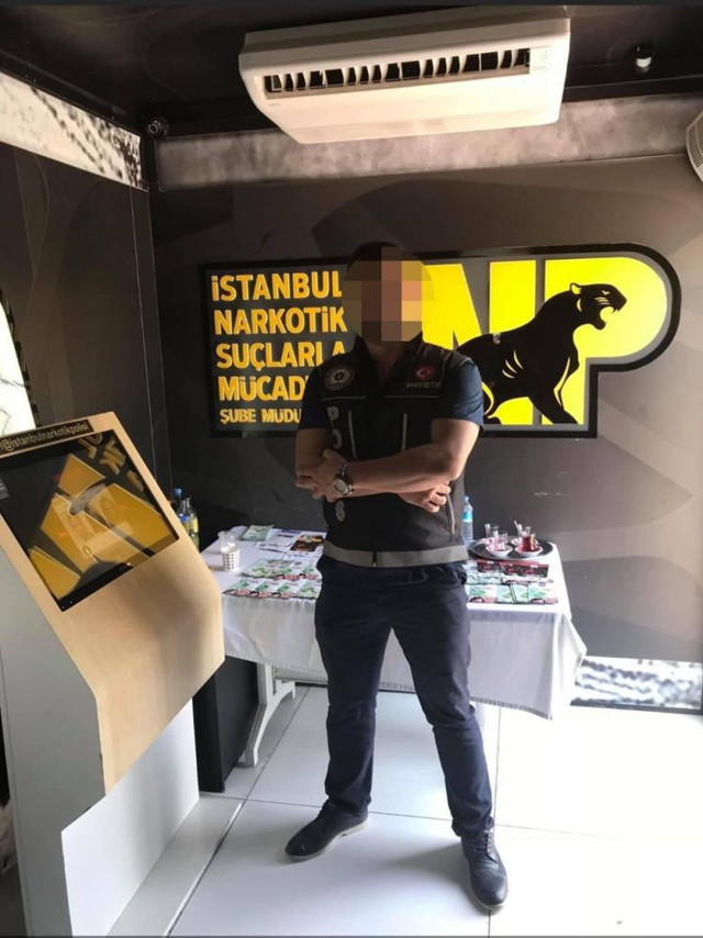 Avukata polis şiddeti: Tatil dönüşü kabusu yaşadı! Darp edildi, bacağı iki yerden kırıldı... - Resim: 1