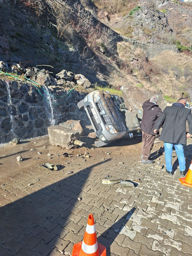 AK Partili Başkan'a büyük şok! Saniyelerle hayatta kaldı - Resim: 1