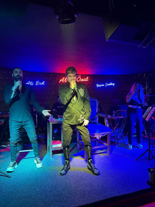 Zerrin Özer’in eski eşinden "Darülazece" açıklaması - Resim: 0