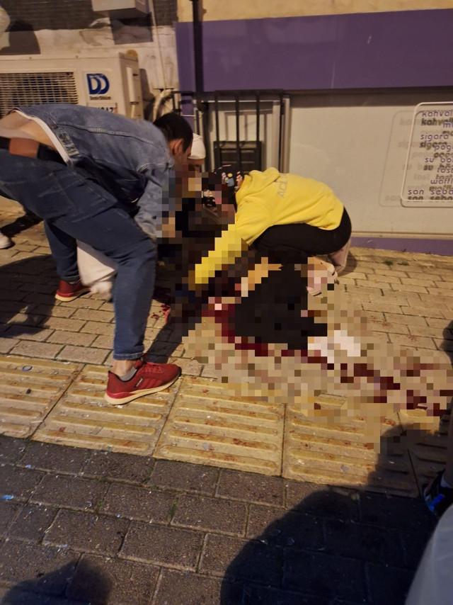 11 yaşındaki kız oyun oynarken 3. kattan düştü! Feci şekilde can verdi - Resim: 0