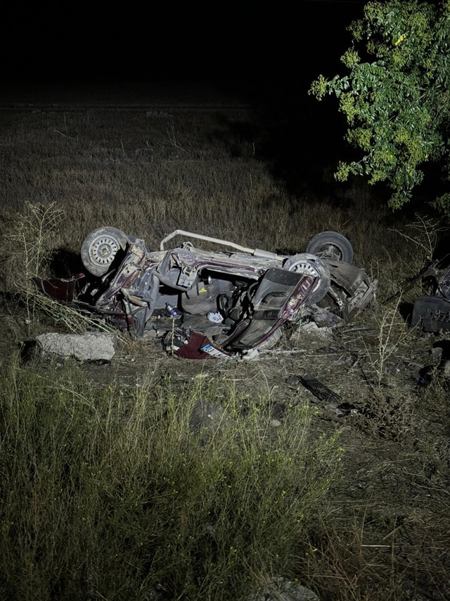 Afyonkarahisar'da otomobillerin çarpıştığı kazada 2 kardeş öldü, 3 kişi yaralandı - Resim: 0